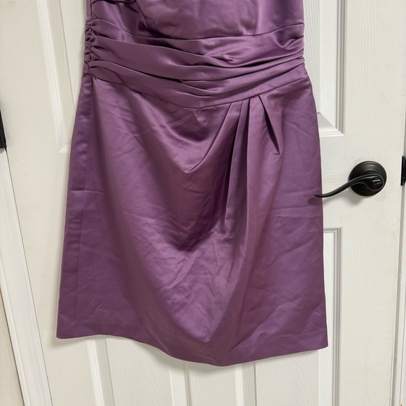 David’s bridal one shoulder dress with pleated bodice Color purple/plum Size 14. - Picture 8 of 9